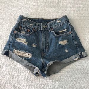 Levi style denim high rise shorts